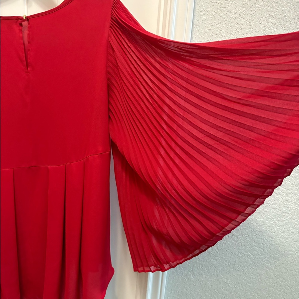 Vince Camuto Vibrant Red Top